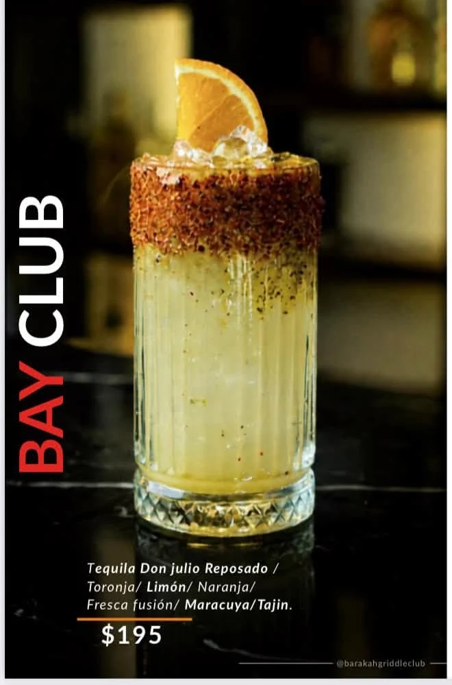 Coctel Bay Club con tequila, toronja y maracuyá